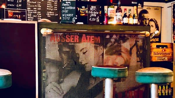 Recht auf Wohnen, Do it together, Soziokultur