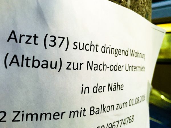 Foto: Matthias Coers zweischritte.berlin coersvideo | Arzt sucht dringend Wohnung