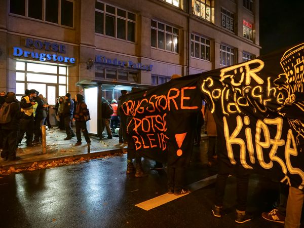 Obdach und Jugendzentren